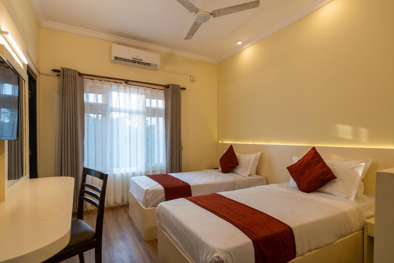 Hotel Peaceland Lumbini Dış mekan fotoğraf