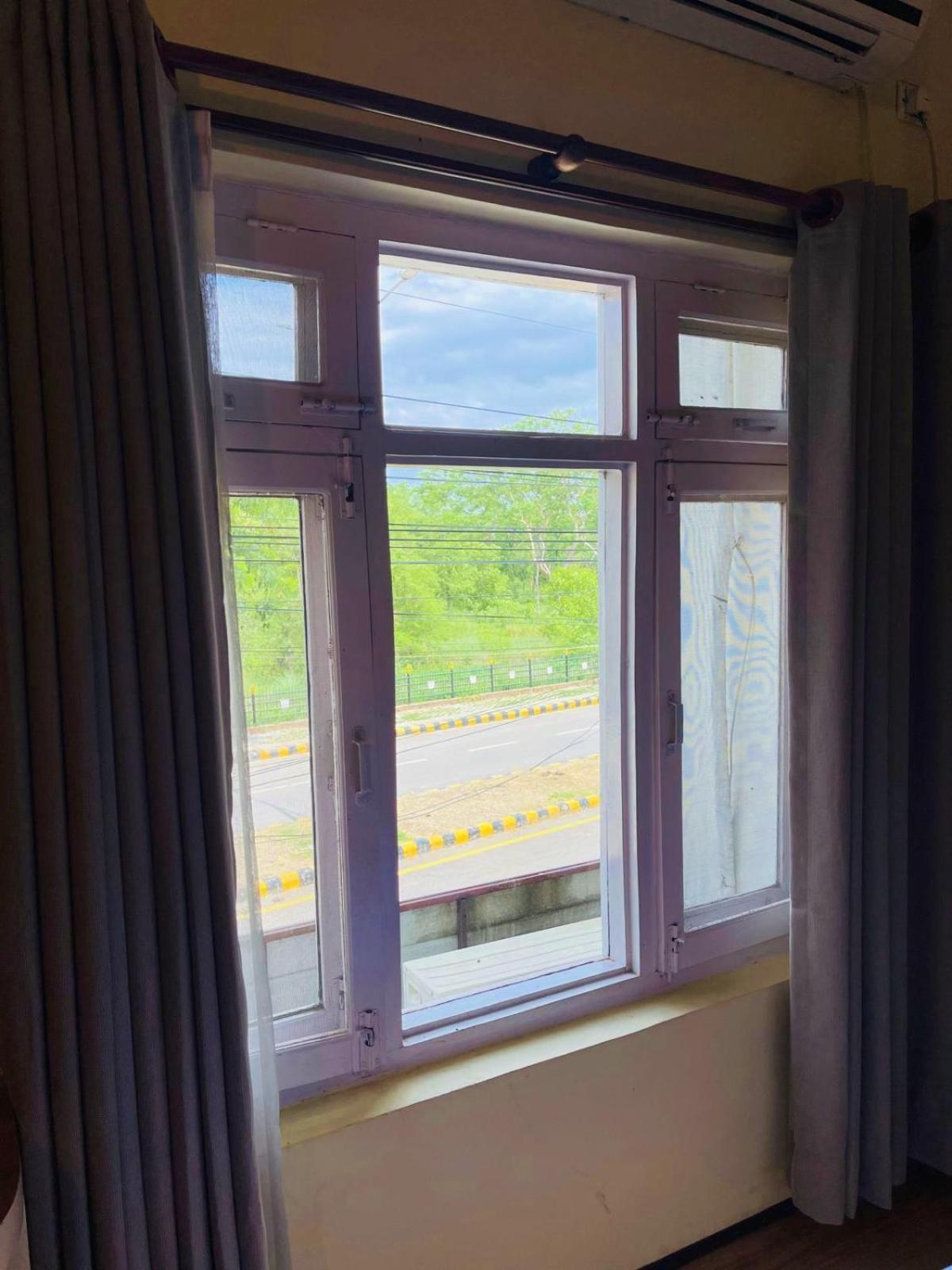 Hotel Peaceland Lumbini Dış mekan fotoğraf