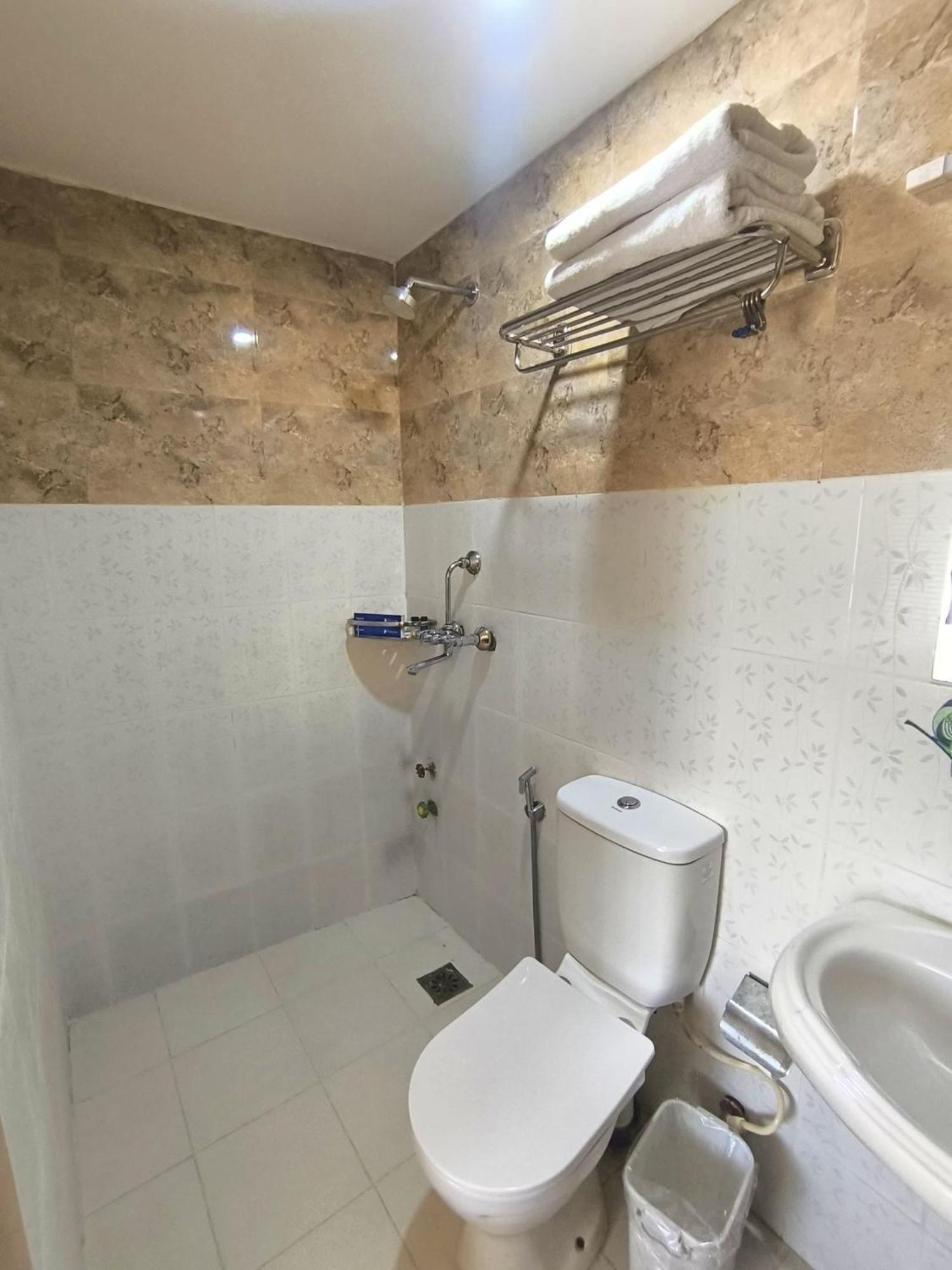 Hotel Peaceland Lumbini Dış mekan fotoğraf